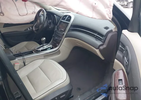 2013 Chevrolet Malibu 1Lz from USA, damaged, VIN 1G11H5SA9DF123095